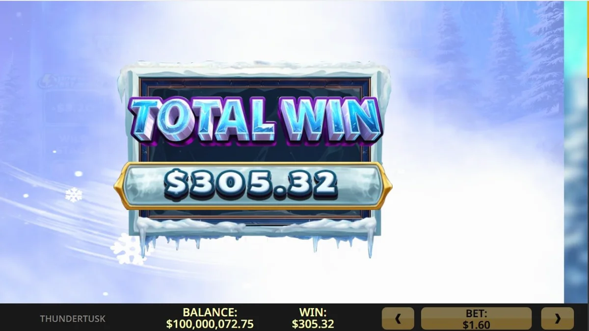 Visual dramatis slot Thunder Tusk dengan latar belakang tundra beku dan simbol hewan prasejarah.